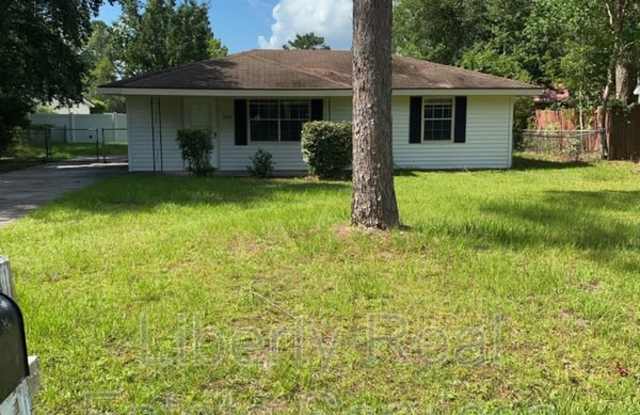 228 Pointe South Dr photos photos