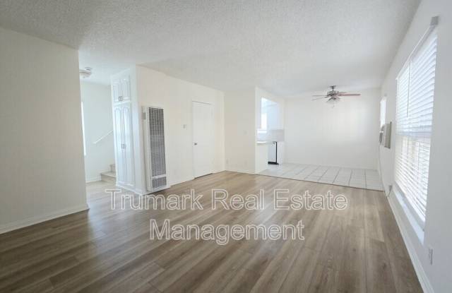 210 W. Tujunga Ave. photos photos