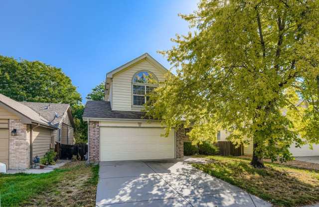 Bright  Spacious 3-Bedroom Home in Fox Run photos photos