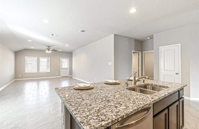 18326 Arcola Bay Lane Gallery 4