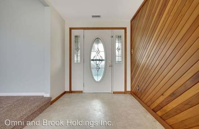 111 E Schuykill Rd Gallery 3