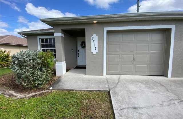 4317 SW Santa Barbara Place photos photos