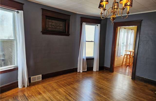 455 Abbott Road Gallery 3