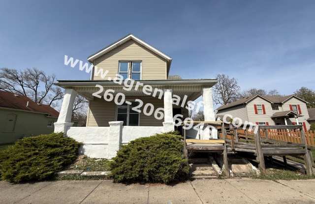 4 Bedroom House - 511 Buchanan Street, Fort Wayne, IN 46803