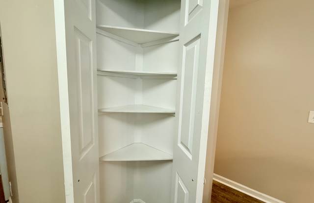 650 Tupelo Ln Unit 5C Gallery 4