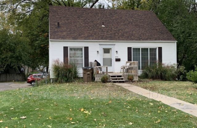 1014 66th St photos photos