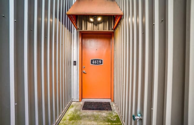4619 Lester Drive Gallery 4
