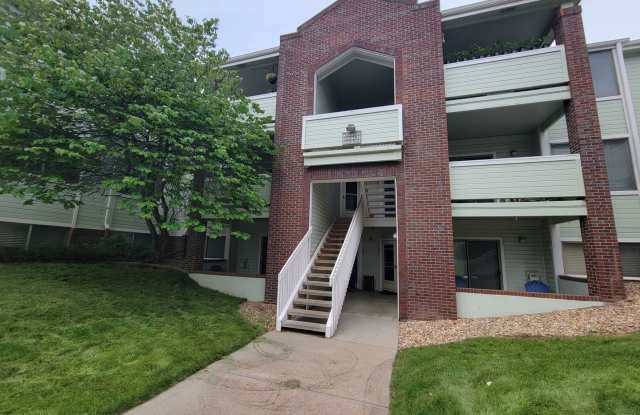 Super spacious 1 bedroom condo in South Boulder with reserved parking photos photos