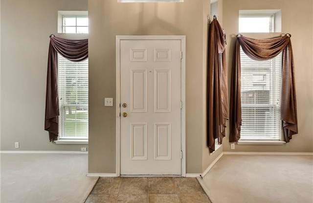 6748 Canterbury Drive Gallery 3
