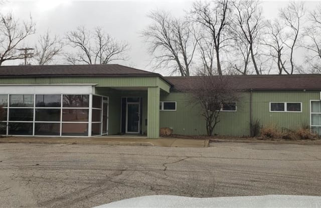 34910 Center Ridge Rd - 34910 Center Ridge Rd, North Ridgeville, OH 44039