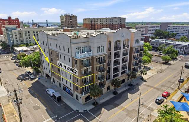 Downtown Living, Elevated at Bannerman Station Gallery 3
