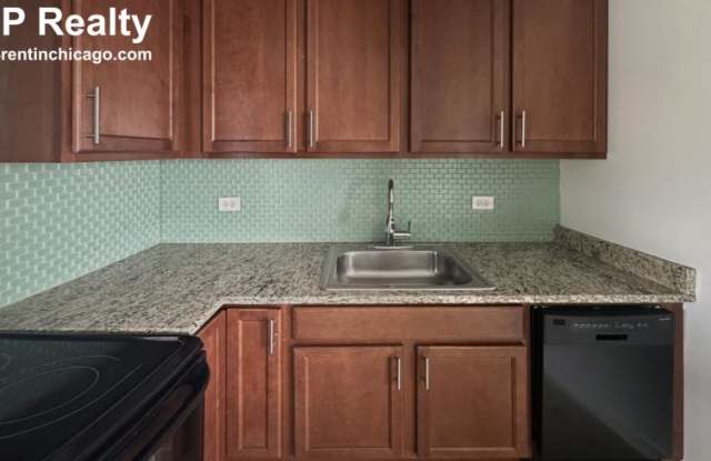 7628 North Milwaukee photos photos