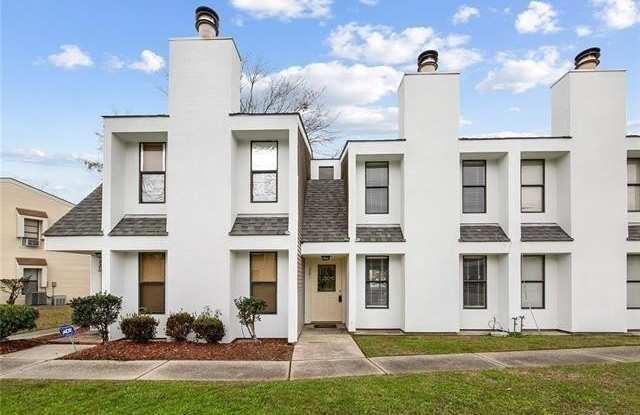 322 MARINERS Boulevard photos photos