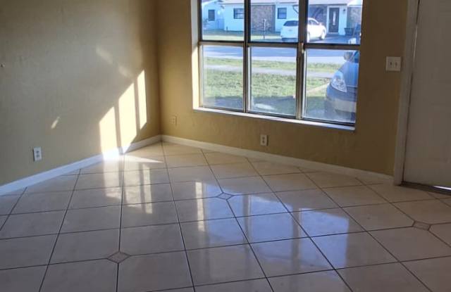 6251 SW 41 ST photos photos 6251 SW 41 ST photos photos