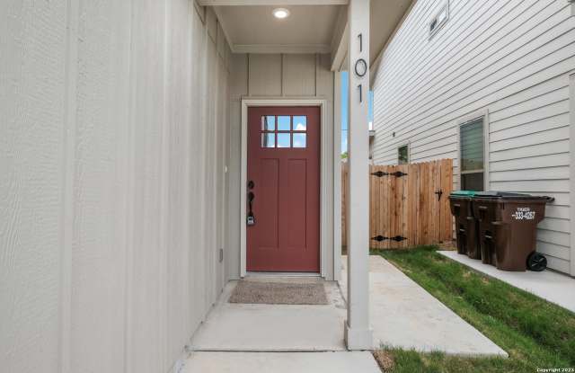 2507 Lynwood Bend Gallery 3
