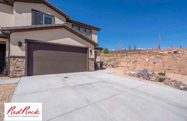 Spacious End Unit Townhome in Hurricane Heights photos photos