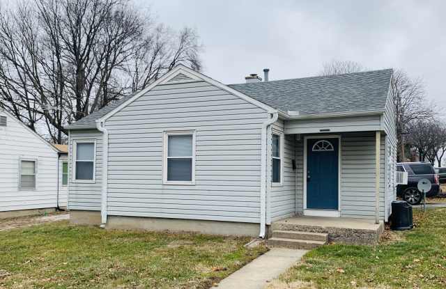 201 W Market St photos photos