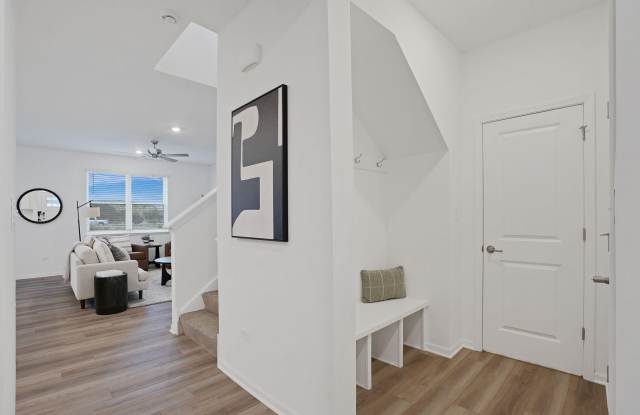 451 E 127th Place Gallery 3