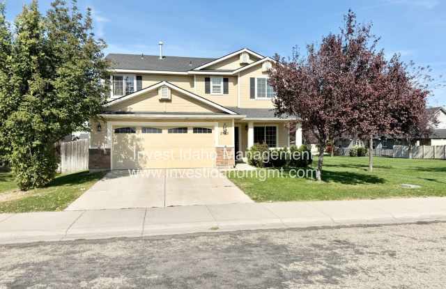 Beautiful 4 bedroom home available in South Meridian! Gallery 1