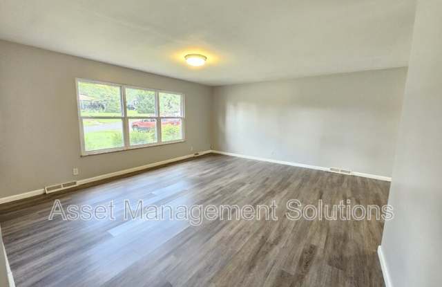4110 Northern Aire Dr Gallery 2