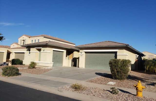 AVAILABLE NOW!!! - 760 East Indian Wells Place, Chandler, AZ 85249