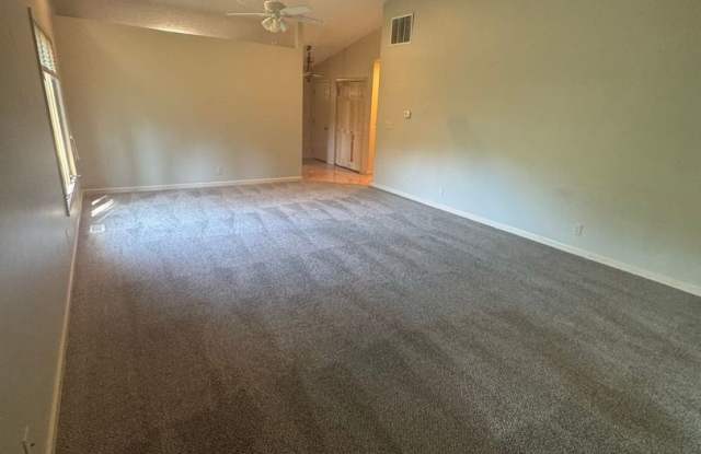 2BR 2BA Home Close to Campus, On Bus Route with Washer/Dryer Provided & 2-Car Attached Garage Gallery 3