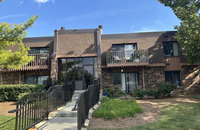 703 Waterford Road photos photos