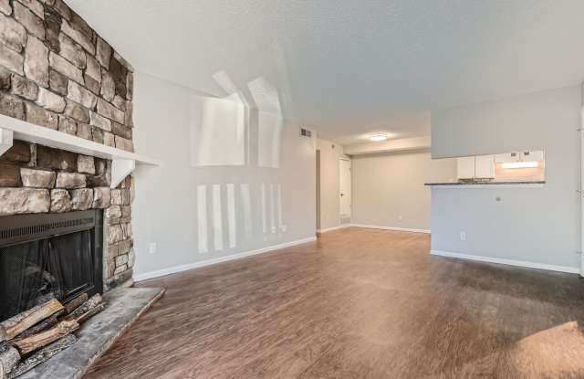2 Bed, 2 Bath Condo in Aurora! photos photos