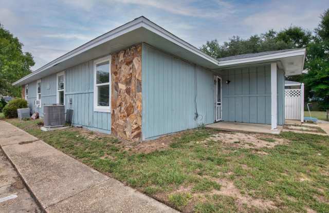 Fresh, Cozy,  Totally Updated — Move Right In! photos photos