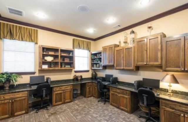 25707 Overlook Pkwy Gallery 2