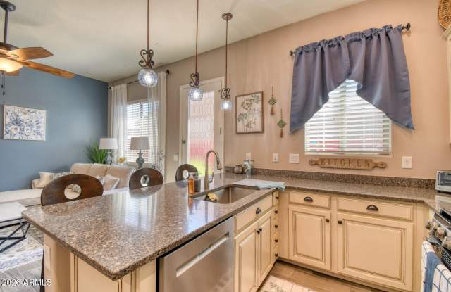 3540 E DESERT BROOM Drive Gallery 4