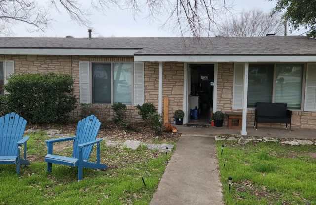 FOR LEASE!! Great location! photos photos