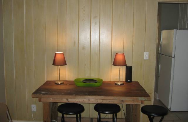 $1,800 - Spacious 3-Bedroom 2 Bathroom Unfurnished Home Near WCU—Fresh Updates Underway! Gallery 3