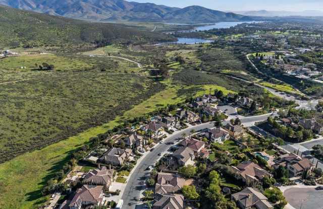 756 Agua Vista Dr. - 756 Agua Vista Drive, Chula Vista, CA 91914