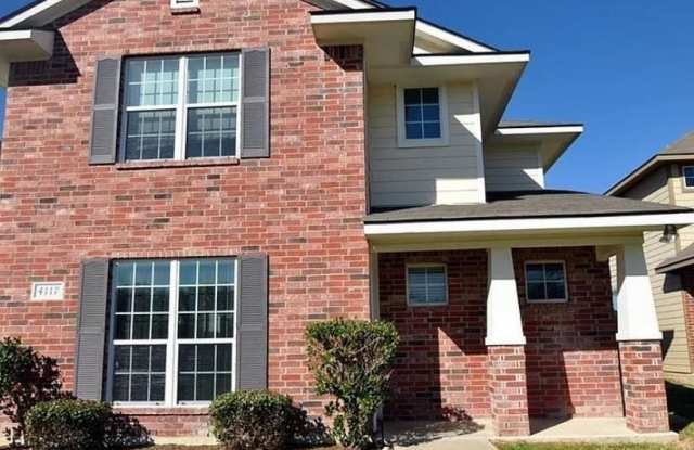 4117 McFarland Drive photos photos