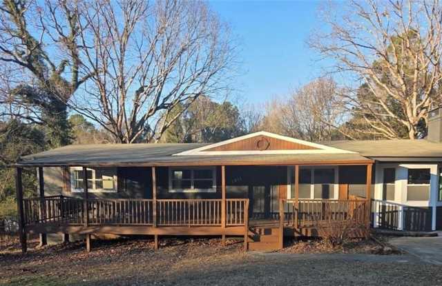 1411 Sycamore Drive NW photos photos