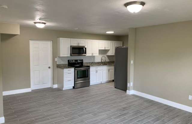 1396 Whitewood Dr Gallery 4