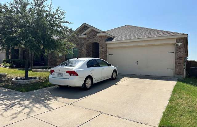915 Quartz Trail Gallery 2