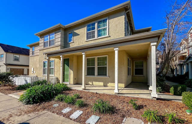 Updated Three Bedroom Home in South Napa photos photos