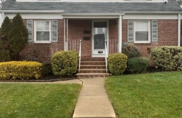 17-15 11TH ST - 17-15 11th Street, Fair Lawn, NJ 07410