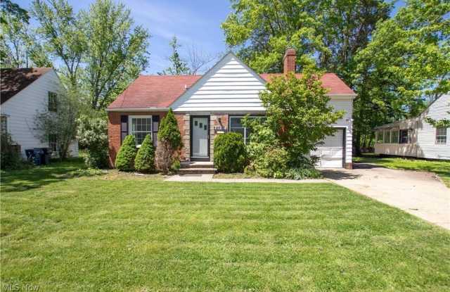 2016 Revere Road photos photos
