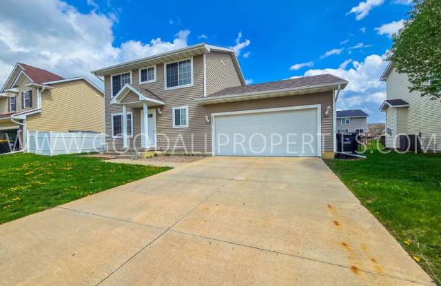 Fully remodeled 3 bedroom home in Waukee with a Finished Basement. photos photos