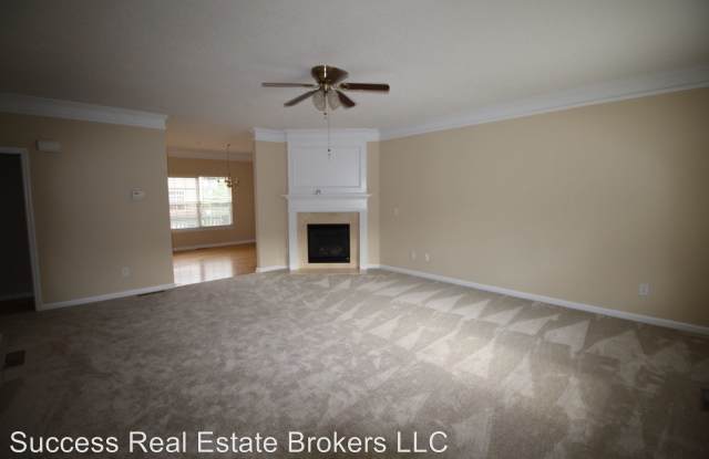 612 Market Place- SOLD 2/25/2019 Gallery 2
