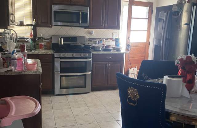 232 South 18th Avenue photos photos