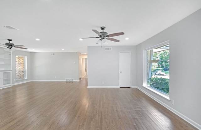 3831 Holliday Road Gallery 2