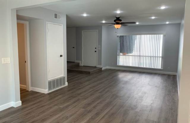 1426 Yorkshire Ln. Gallery 2