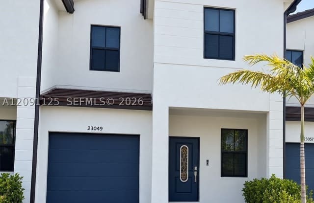 23049 SW 129th Pl Gallery 1