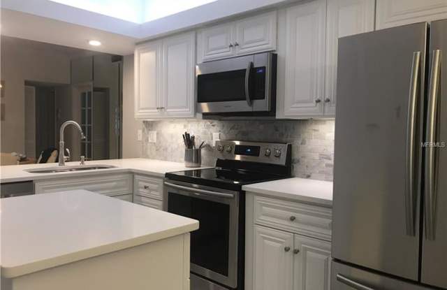 5746 ASHTON LAKE DRIVE Gallery 2