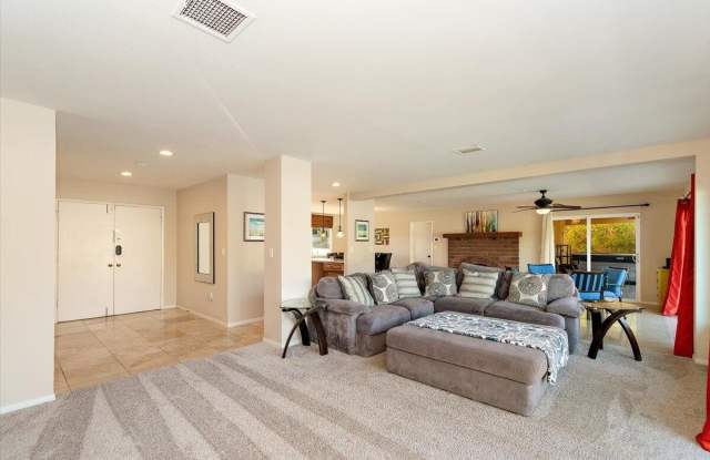 72818 Skyward Way Gallery 3