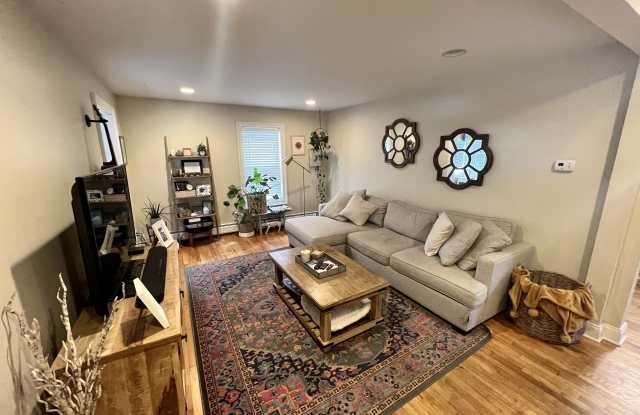 30 Thorpe Street - 30 Thorpe Street, Fairfield County, CT 06824 30 Thorpe Street - 30 Thorpe Street, Fairfield County, CT 06824